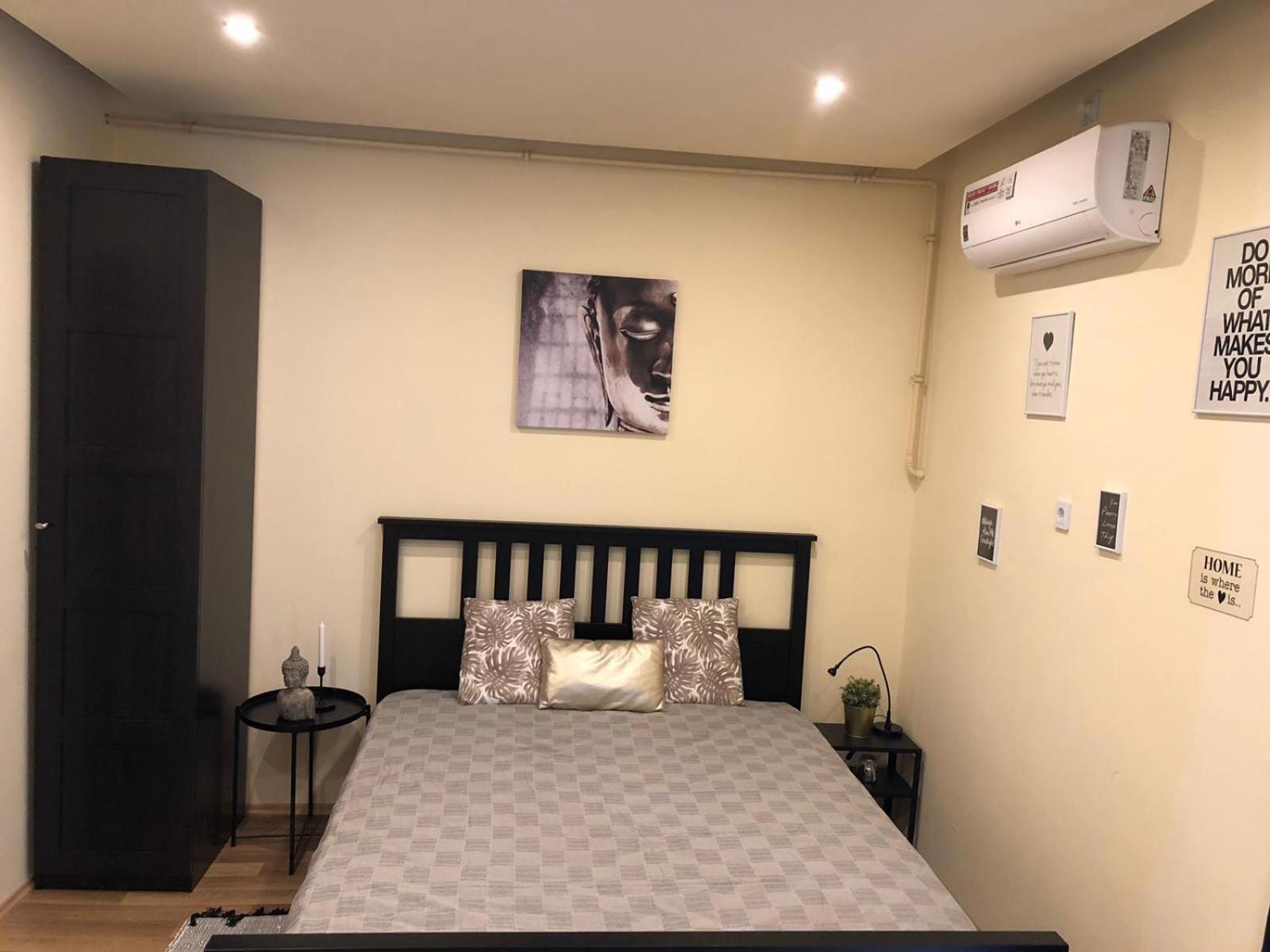 Black & White Apartments • Black 埃格尔 外观 照片